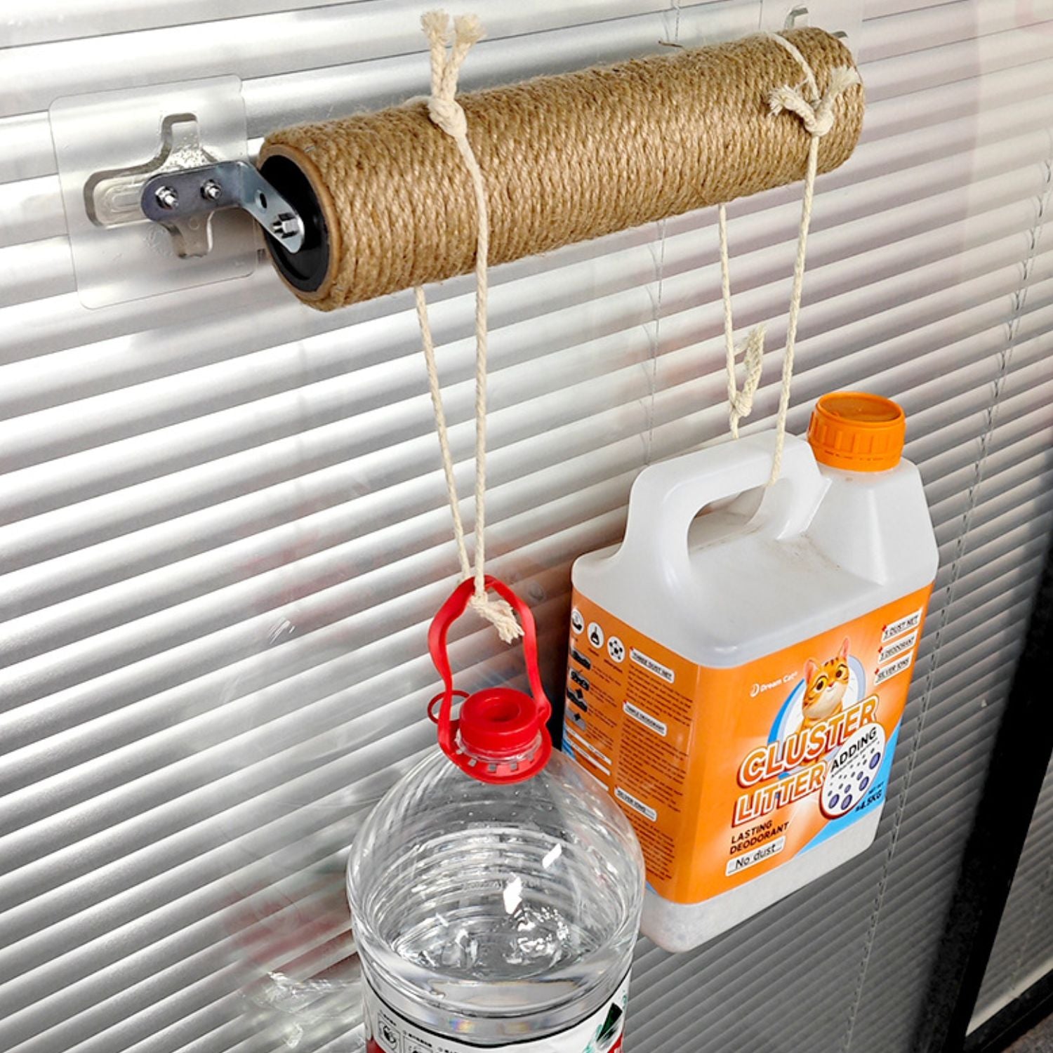 ruimtebesparende muurbevestigde krabpaal opslagmogelijkheden hangende items